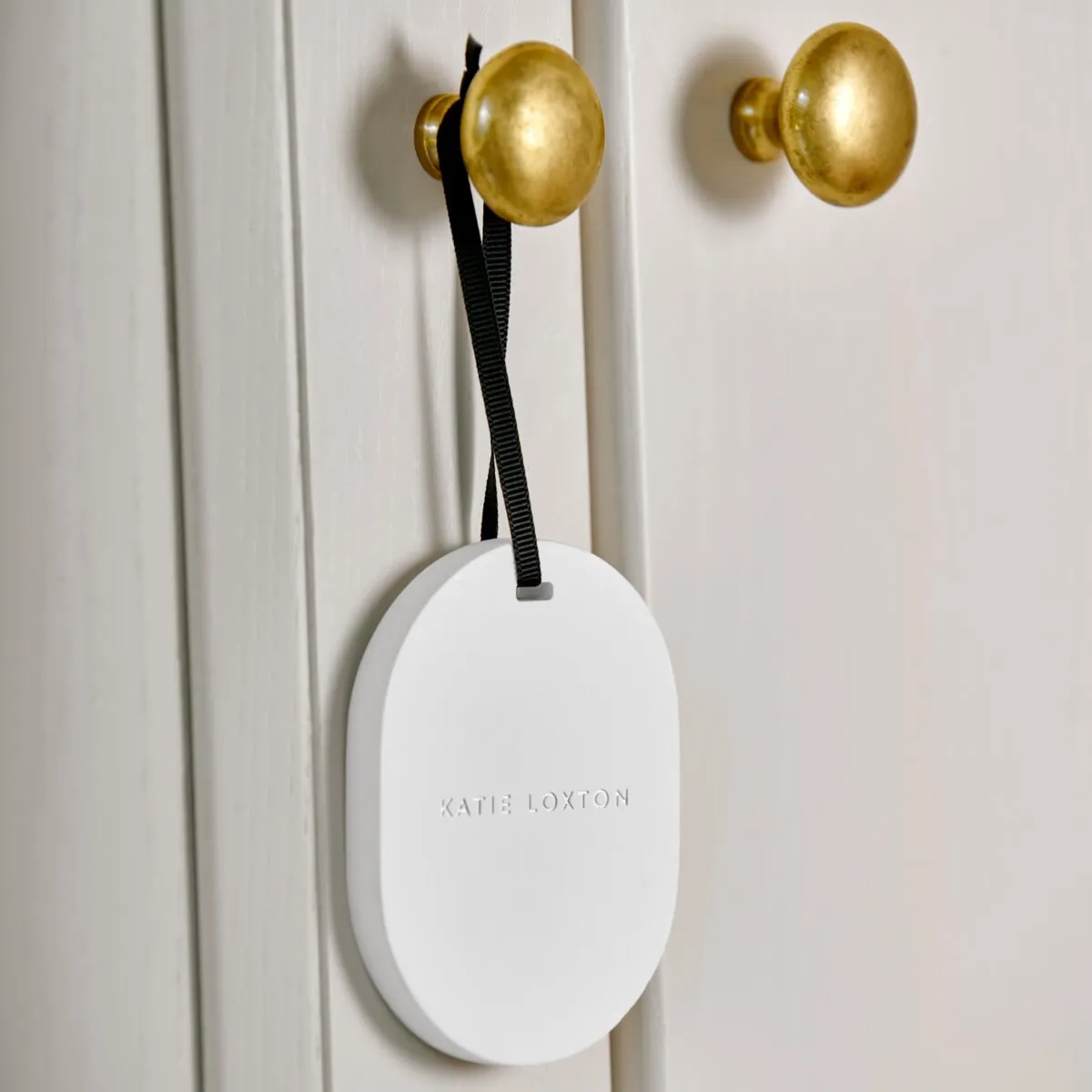 'Friendship' Hanging Ceramic Diffuser | Fresh Linen & Lily