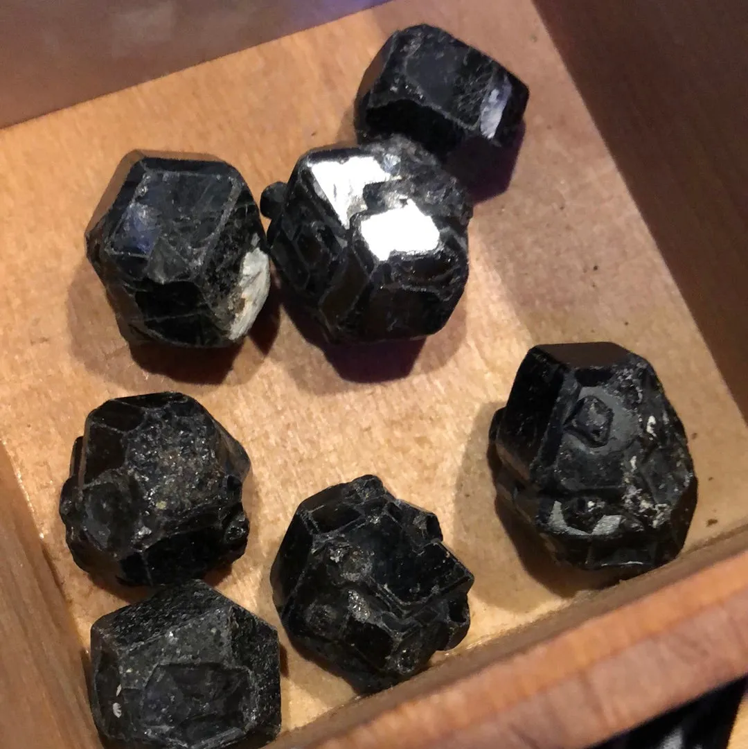 Garnet - Tumble Stone