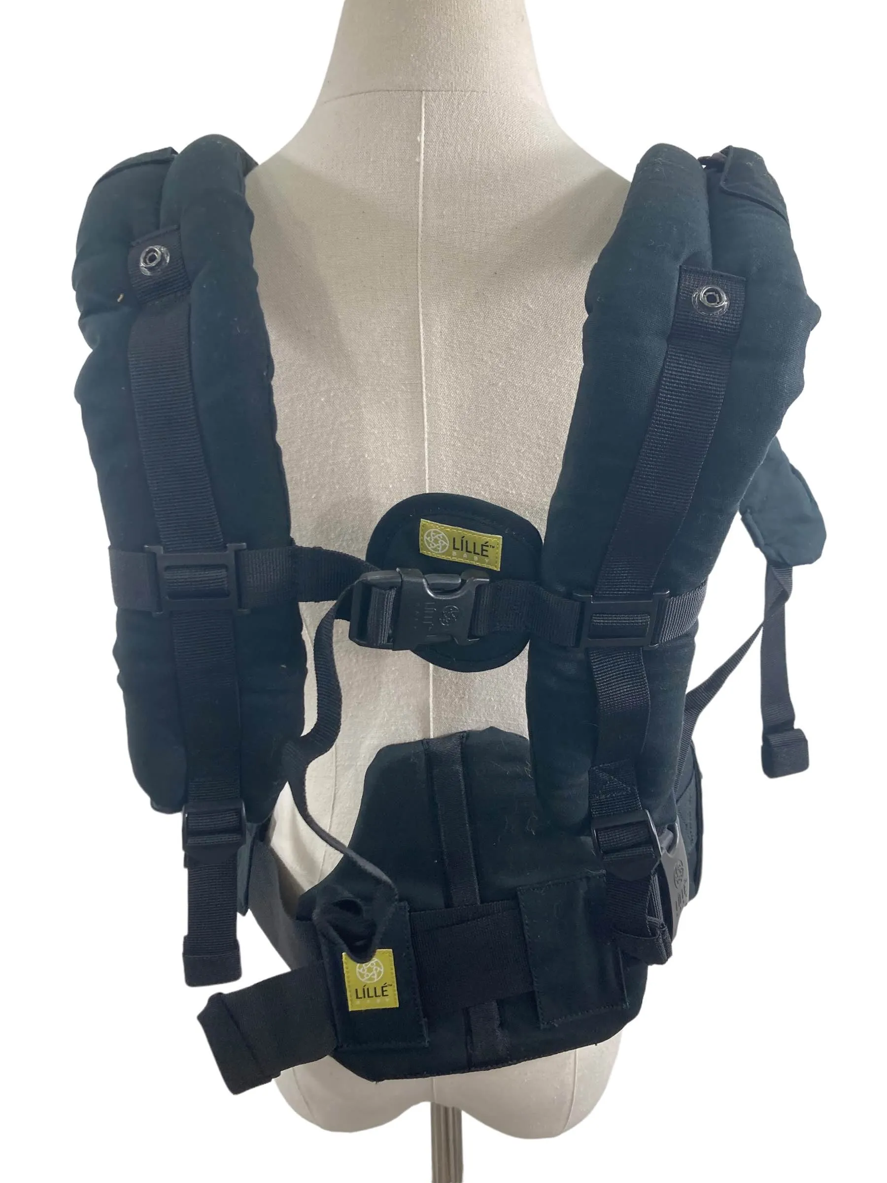 Lillebaby Serenity All Seasons Multi-Position Baby Carrier, Black