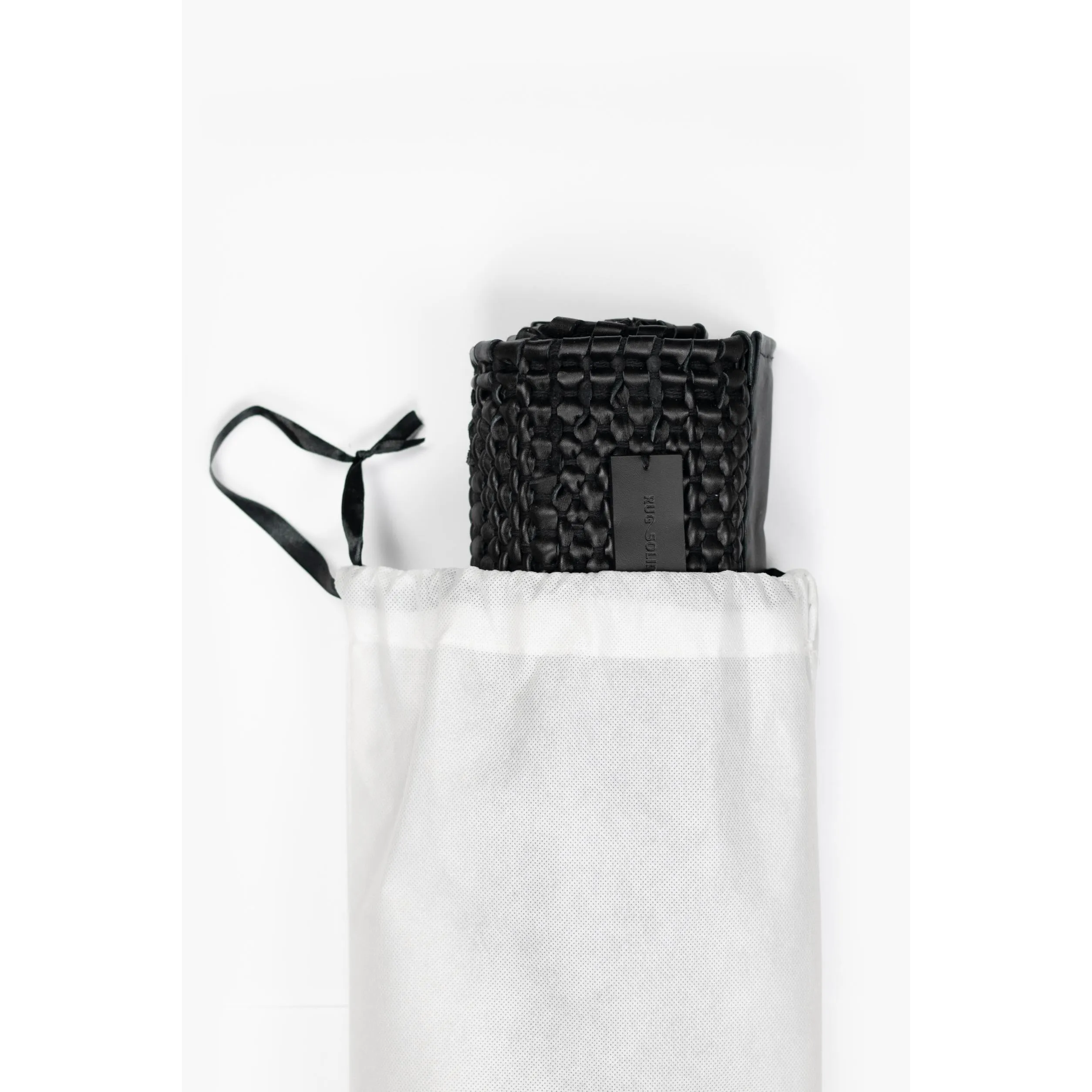 Rug Solid Porto Rug Mat Black, 65 X 135 Cm