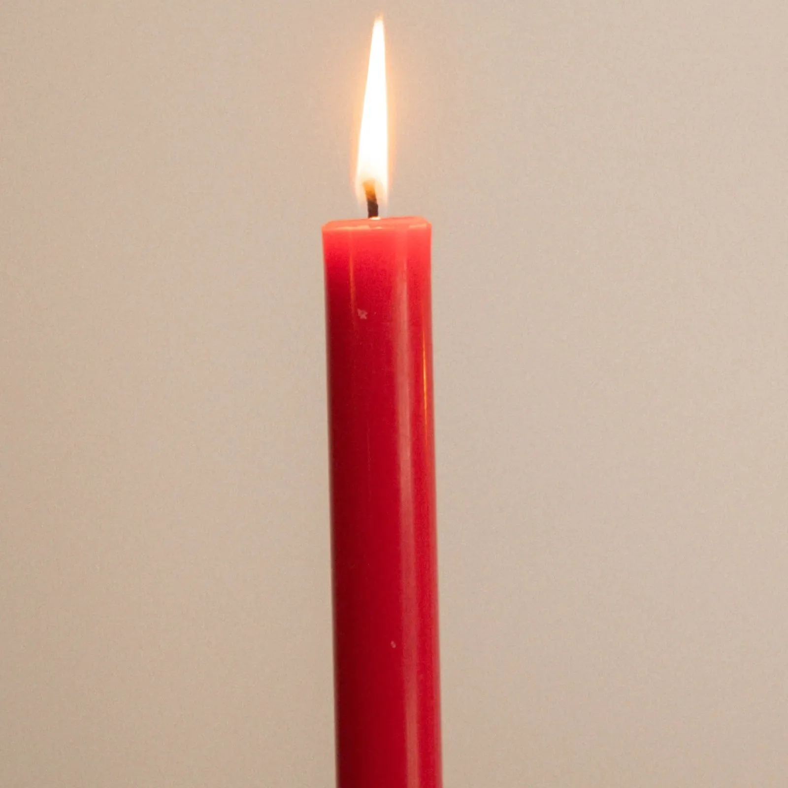 Straight Dinner Candle | Red | 22cm