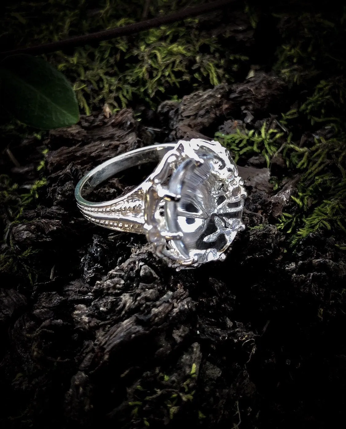 The White Witch Filigree Ring - Quartz Crystal - Pentagram - Sterling Silver - Pagan
