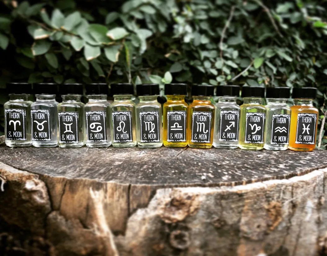 Thorn & Moon Zodiac Oil - Aquarius - Pure Essential Oils- Violet, Myrrh, and Sage
